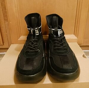 UGG Black Sneakers